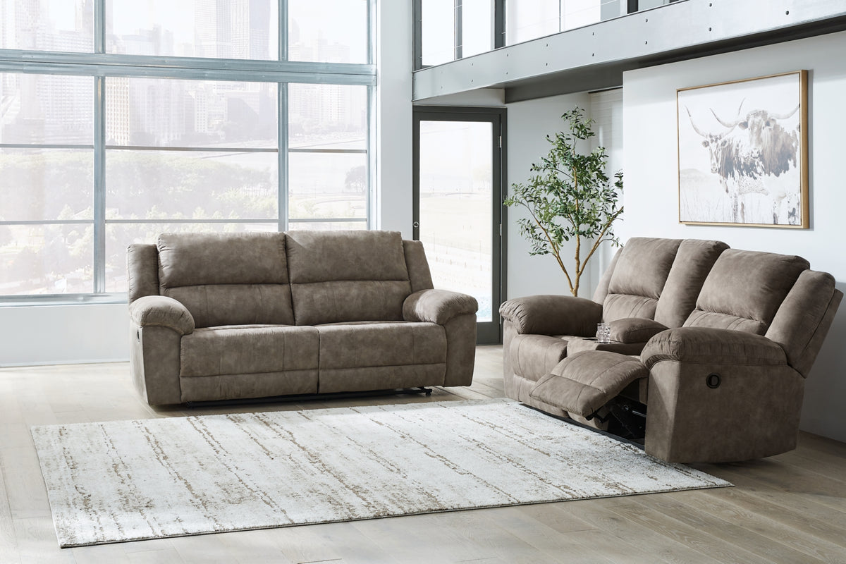 Laresview Living Room Collection
