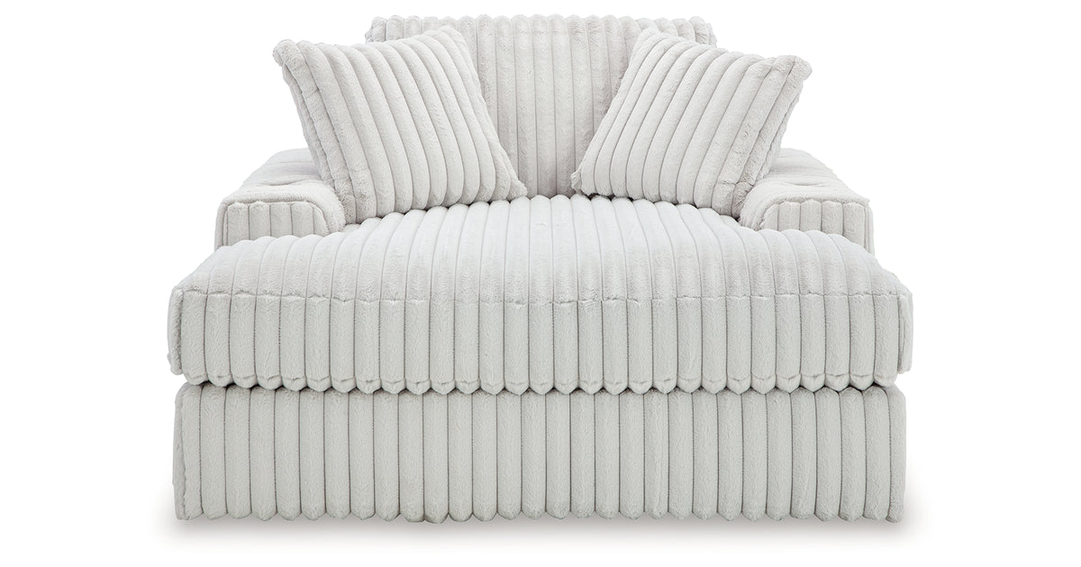 Stupendous Alloy Oversized Chaise