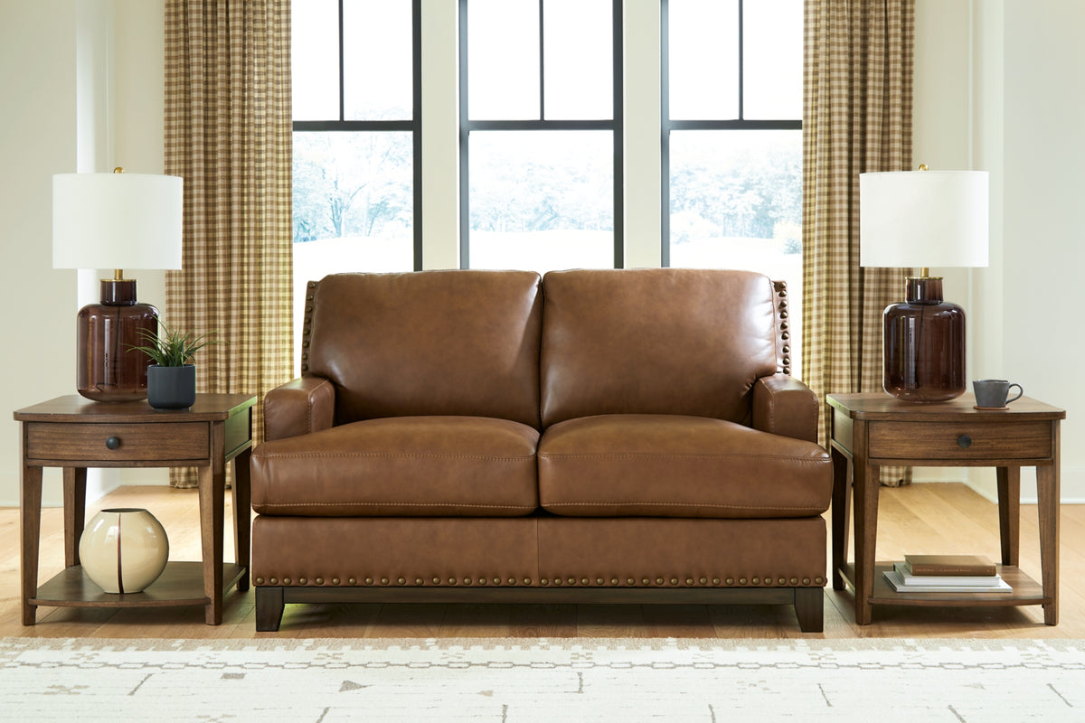 Saonara Amber Loveseat