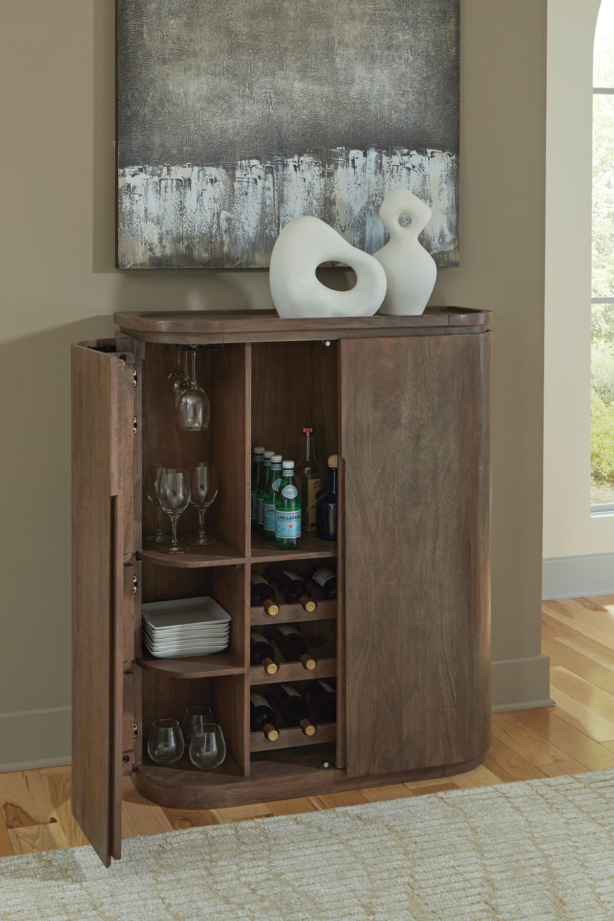 Landermont Medium Brown Bar Cabinet