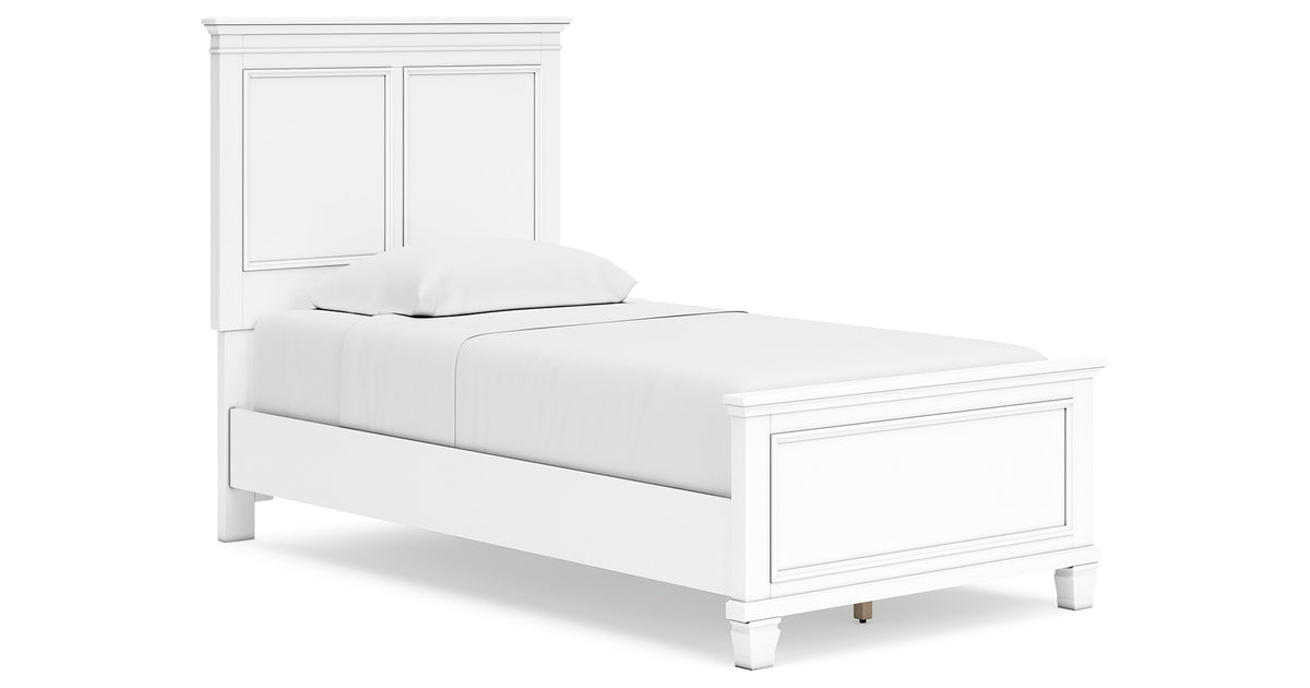 Fortman White Panel Bed - Twin