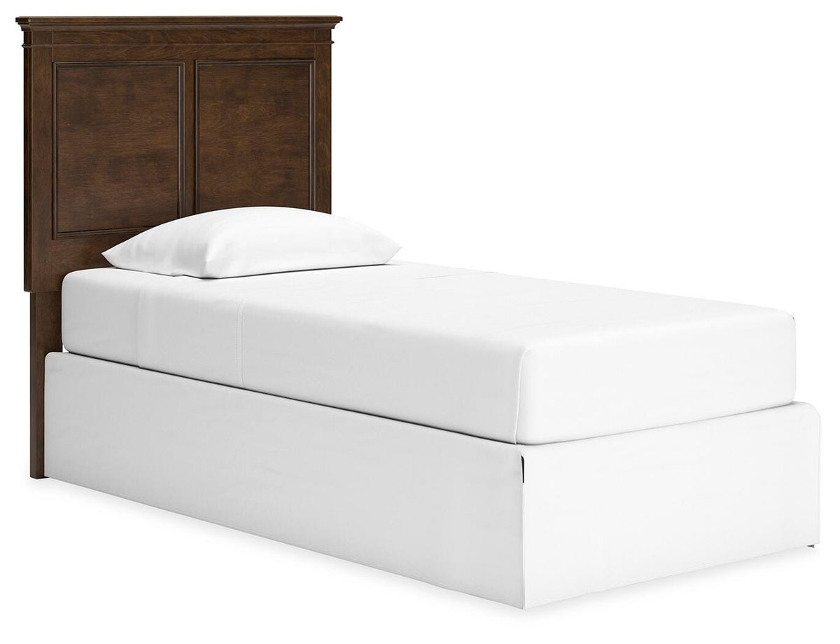 Danabrin Brown Panel Panel Bed - Twin