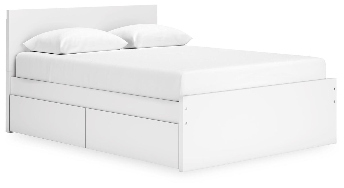 Onita White Panel Panel Bed - Queen