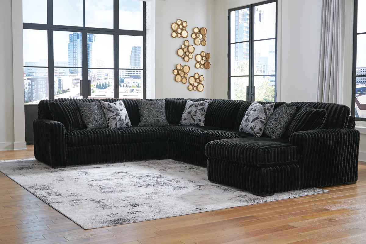 Midnight Madness Onyx 4-Piece Sectional