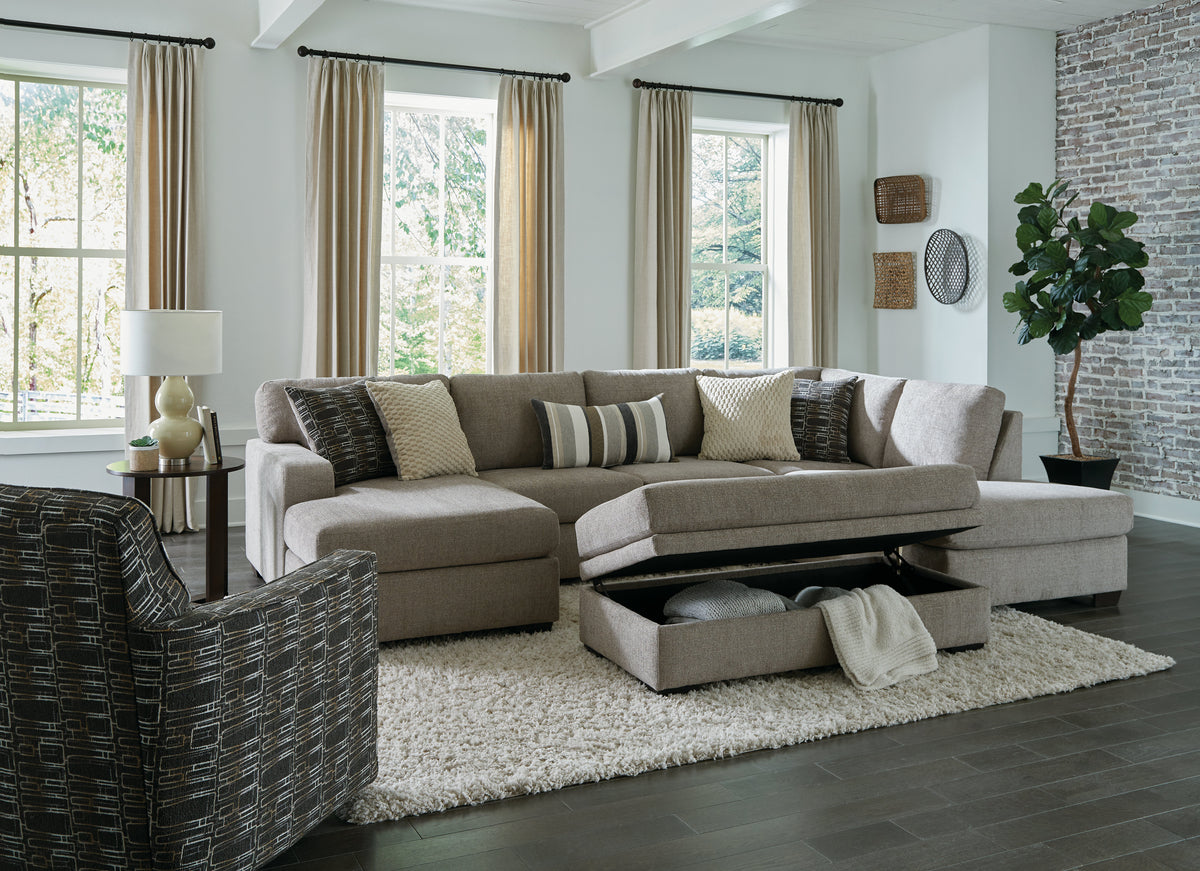 Quandra Shadow Swivel Chair